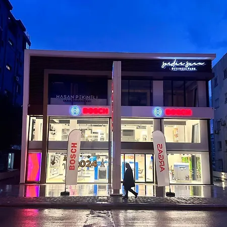 S&s Business Park 法马古斯塔